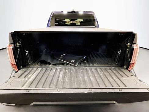 Used 2024 Toyota Tundra Platinum AWD/4WD image 30