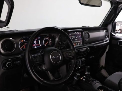 Used 2021 Jeep Wrangler Unlimited Sport image 15