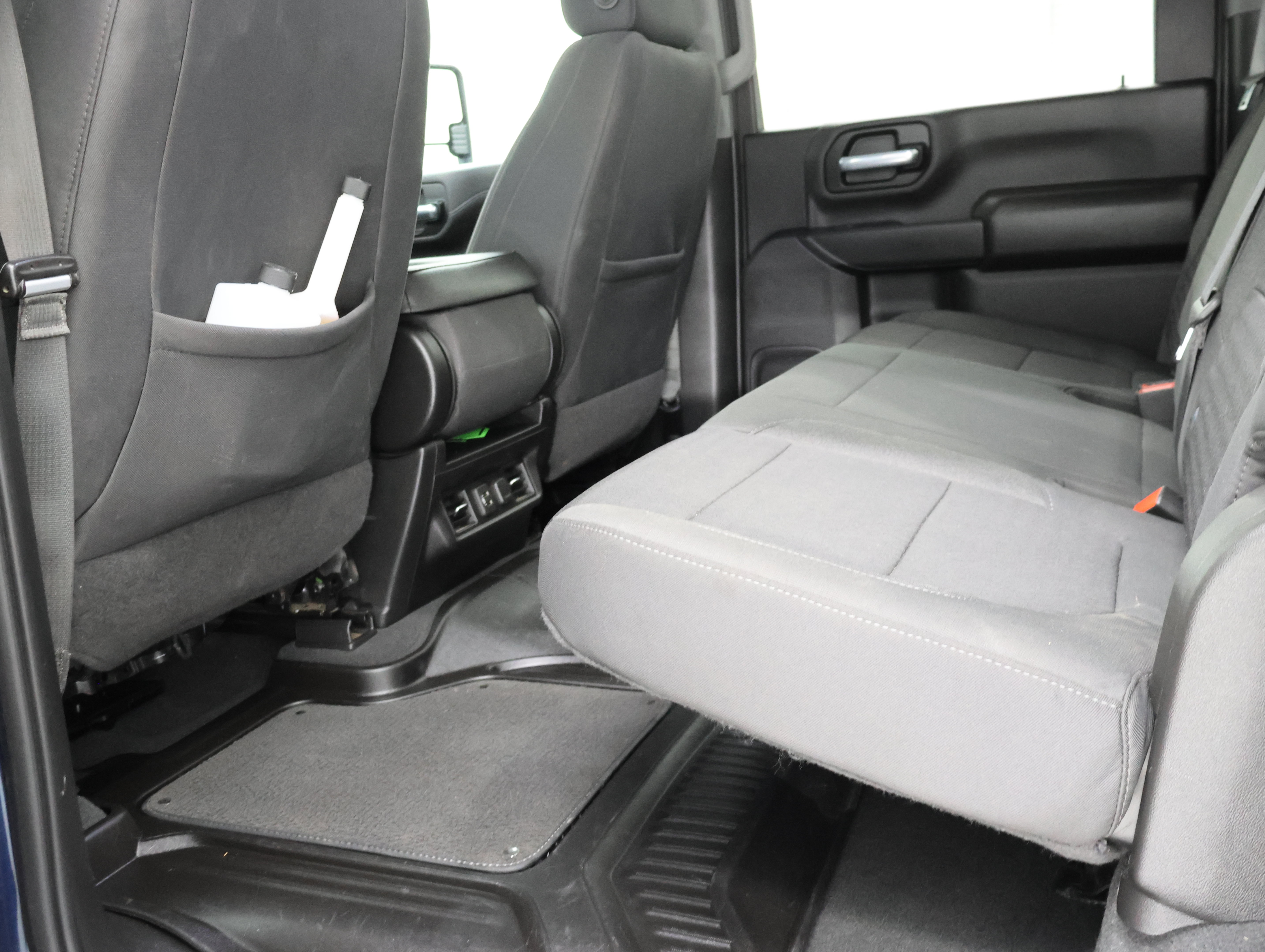 Used 2023 Chevrolet Silverado 2500 LT AWD/4WD image 36