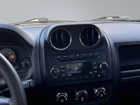 Certified 2017 Jeep Patriot Sport w/ Power Value Group FWD image 10