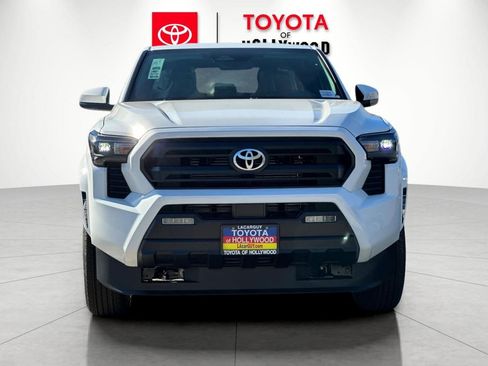 New 2026 Toyota Tacoma SR5 AWD/4WD image 8
