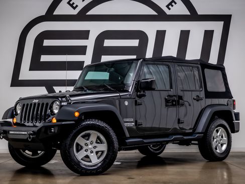 Used 2016 Jeep Wrangler Unlimited Sport w/ Quick Order Package 24S AWD/4WD image 1