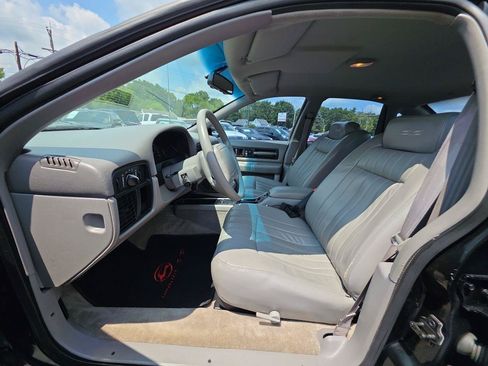 Used 1996 Chevrolet Impala SS RWD image 3