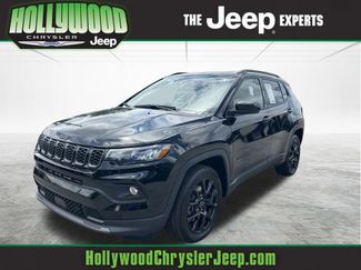 Certified 2025 Jeep Compass Latitude w/ Sun & Sound Group AWD/4WD 360° Tour