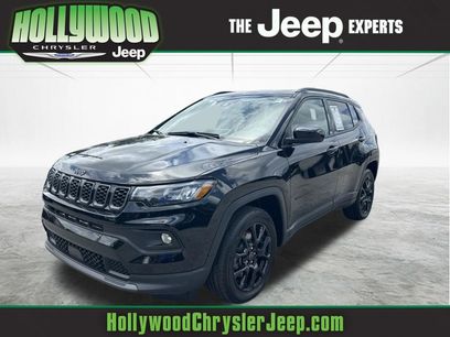 Used 2025 Jeep Compass Latitude w/ Sun & Sound Group