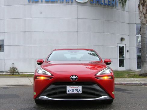 Used 2023 Toyota Mirai XLE w/ Advanced Technology Package image 2