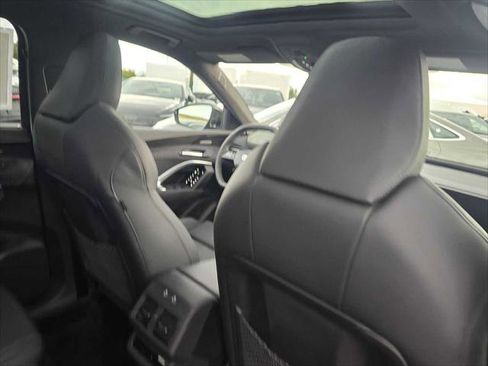 New 2025 Audi SQ5 Premium Plus image 15