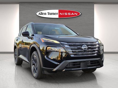 New 2026 Nissan Rogue SV w/ SV Premium Package image 2