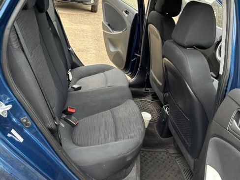 Used 2017 Hyundai Accent SE image 25