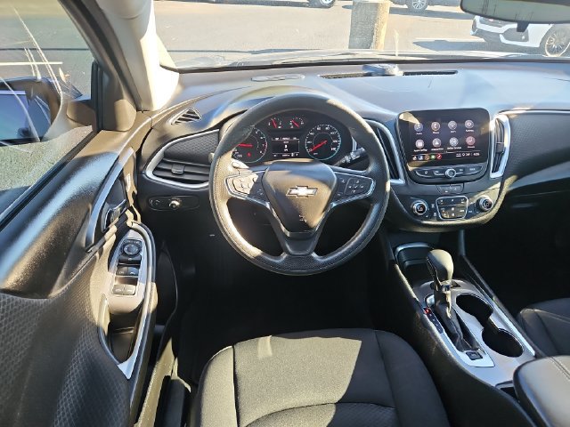 Used 2024 Chevrolet Malibu LT FWD image 10