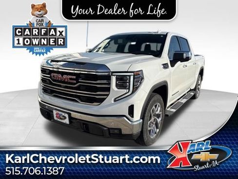 Used 2024 GMC Sierra 1500 SLT w/ SLT Premium Plus Package image 1
