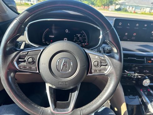 Used 2023 Acura MDX SH-AWD w/ Technology Package image 16
