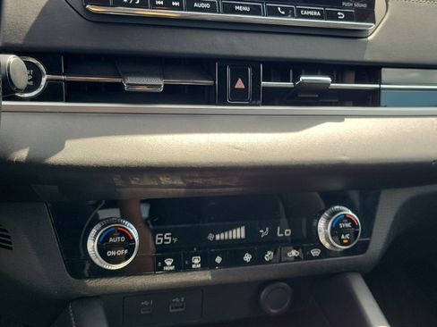 Used 2022 Mitsubishi Outlander ES AWD/4WD image 26