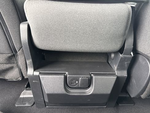 Certified 2023 Ford F150 XLT w/ Equipment Group 302A High image 27