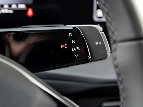 New 2026 Audi Q3 quattro 2.0T AWD/4WD image 26