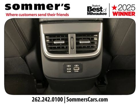 Used 2023 Subaru Outback Premium AWD/4WD image 22