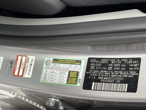 Used 2026 Hyundai Elantra Sport w/ Cargo Package FWD image 33