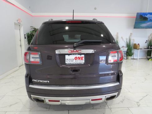 Used 2015 GMC Acadia Denali image 5