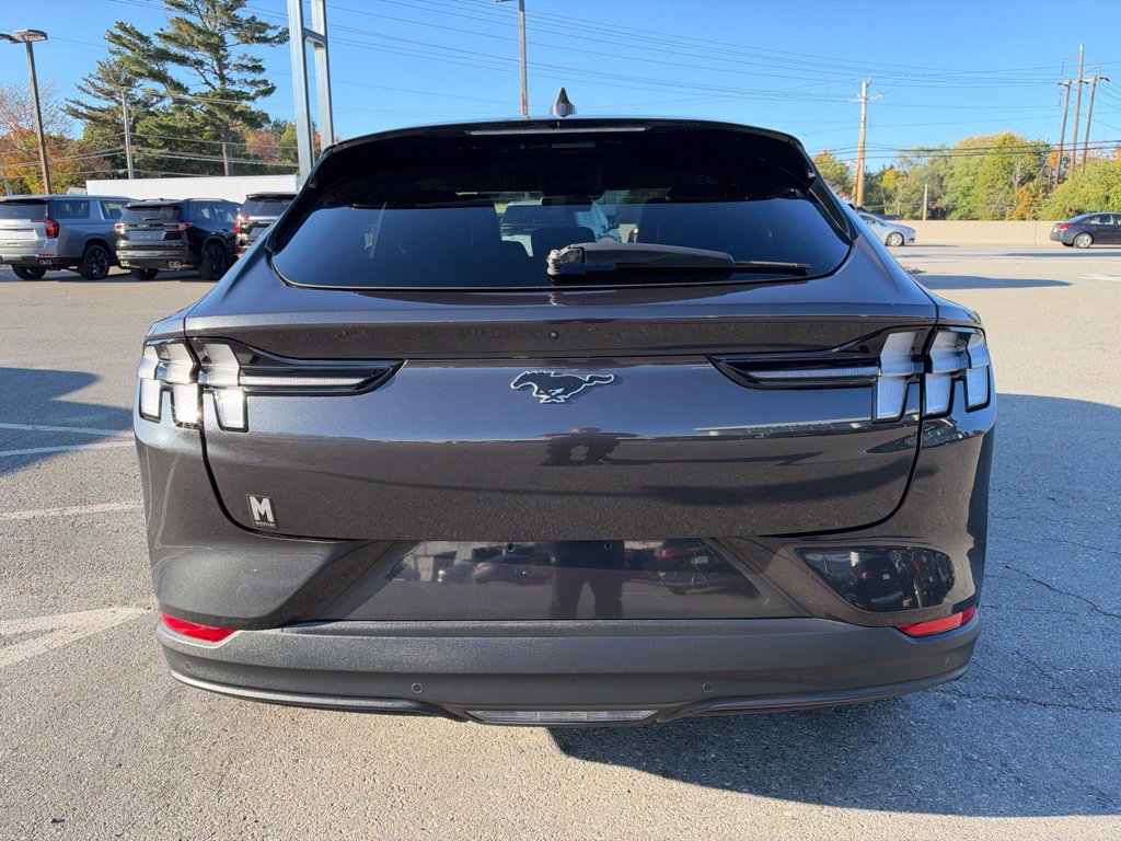 Used 2022 Ford Mustang Mach-E Select AWD/4WD image 6