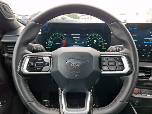 Used 2024 Ford Mustang Coupe image 19