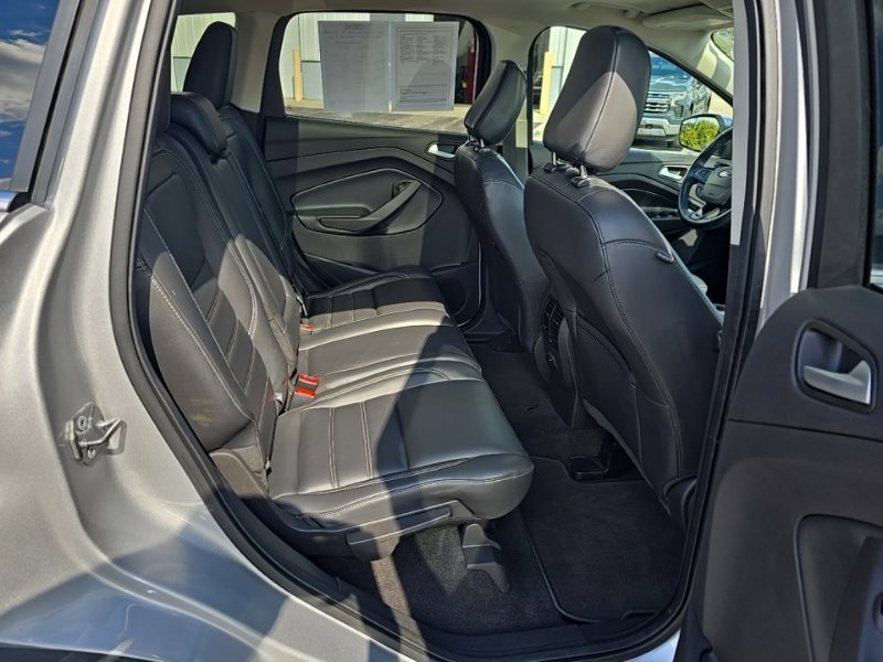 Used 2019 Ford Escape SEL AWD/4WD image 33