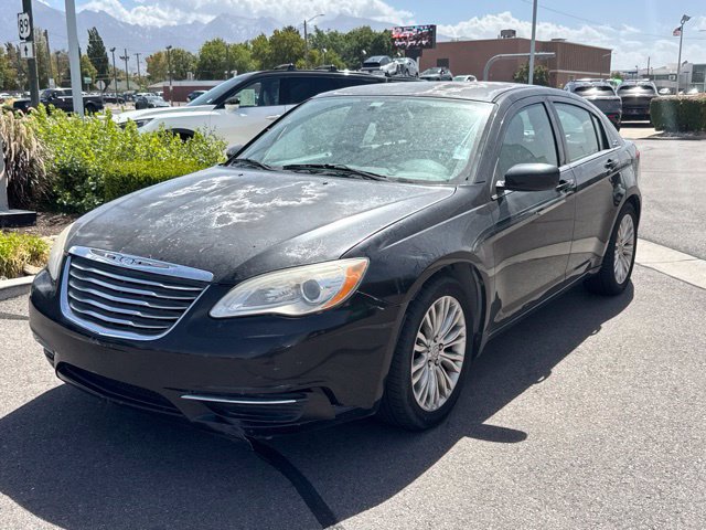 Used 2012 Chrysler 200 LX FWD image 5