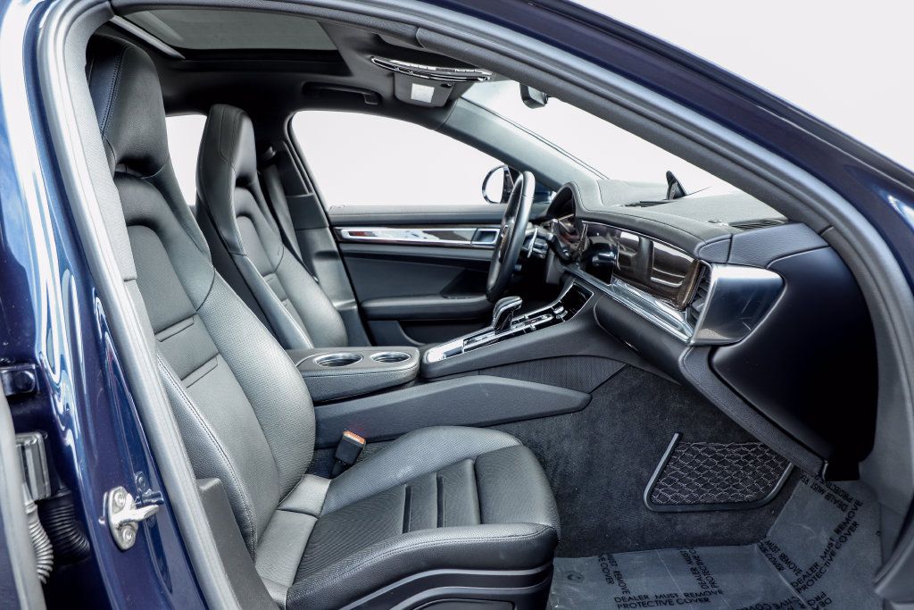 Used 2022 Porsche Panamera 4S AWD/4WD image 57