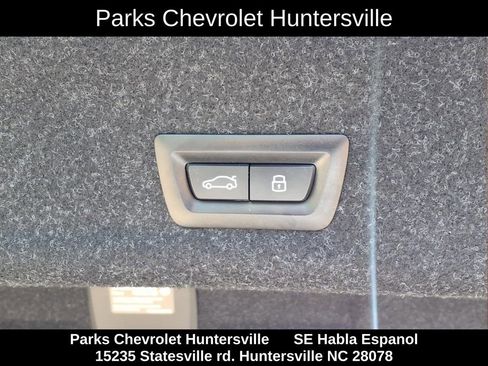 Used 2025 BMW 330i xDrive Sedan AWD/4WD image 32