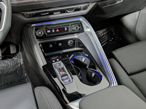 Used 2025 Audi Q5 Premium Plus image 38