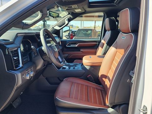 New 2026 GMC Sierra 2500 Denali Ultimate image 18