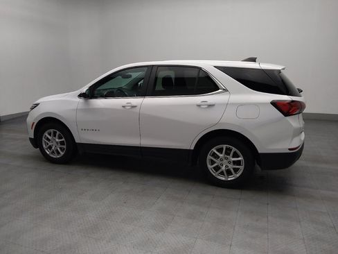 Used 2022 Chevrolet Equinox LT w/ Driver Convenience Package image 3