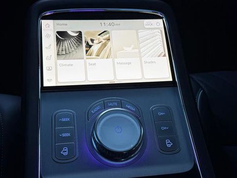 Used 2024 Genesis G90 3.5T image 26