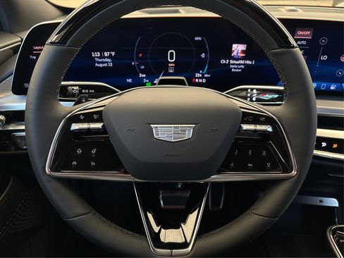 New 2027 Cadillac Lyriq Sport RWD image 19