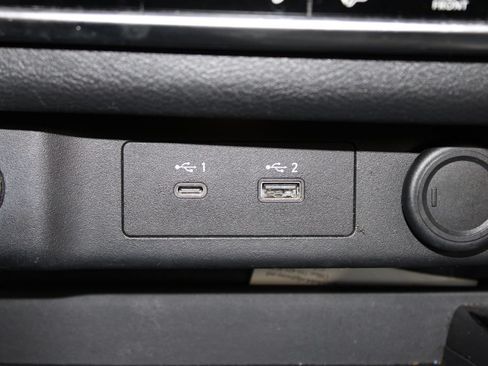 Used 2021 Nissan Rogue SV w/ Premium Package FWD image 42