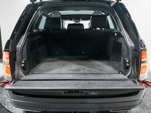 Used 2020 Land Rover Range Rover HSE image 39