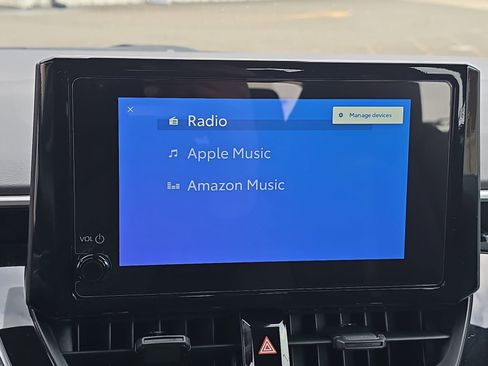 Used 2025 Toyota Corolla SE image 27