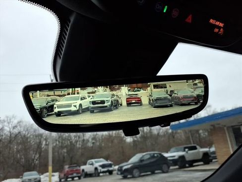 New 2026 GMC Terrain AT4 w/ Technology Package II image 32