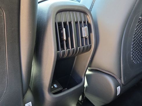 Used 2024 Hyundai Kona Limited FWD image 16