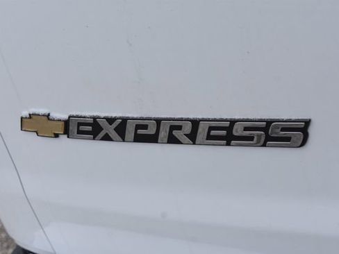 New 2025 Chevrolet Express 2500 Extended w/ Driver Convenience Package image 15