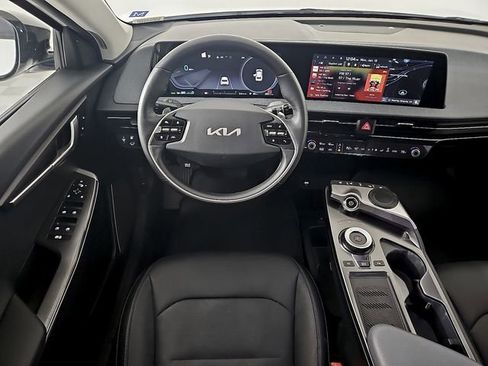 Used 2022 Kia EV6 Wind image 11