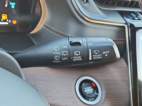 Used 2022 Jeep Grand Cherokee Summit w/ Advanced Protech Group IV image 27