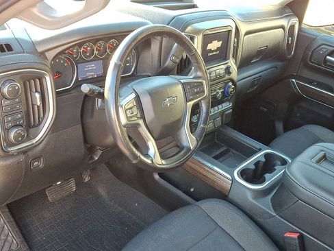 Used 2019 Chevrolet Silverado 1500 LT Trail Boss image 16