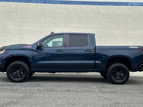 Used 2023 Chevrolet Silverado 1500 LT Trail Boss w/ LT Trail Boss Premium Package AWD/4WD image 7