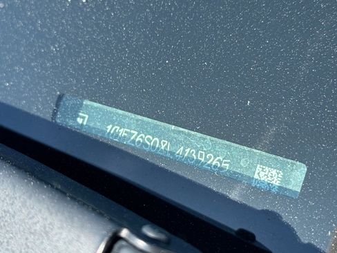 Used 2020 Chevrolet Bolt Premier w/ Infotainment Package image 52