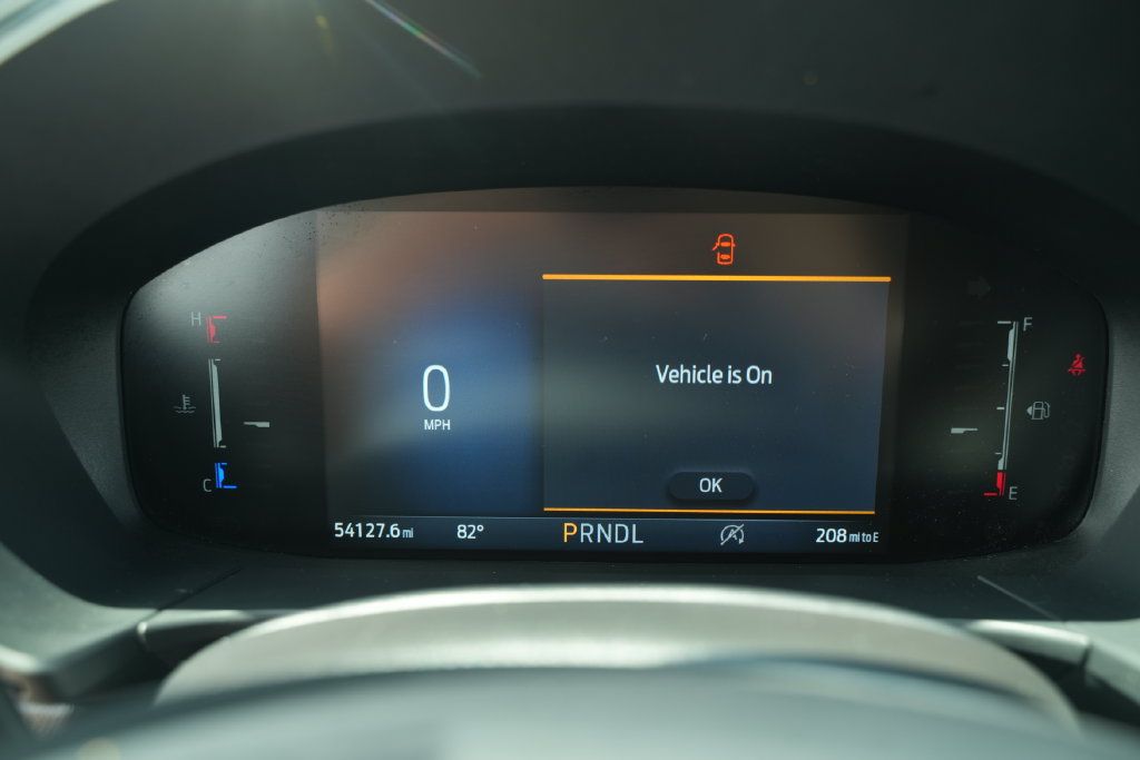 Used 2025 Ford Escape ST-Line Select AWD/4WD image 30