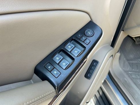 Used 2020 GMC Yukon SLT RWD image 11