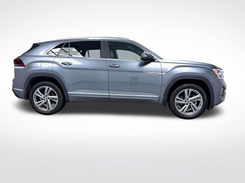 Used 2024 Volkswagen Atlas Cross Sport SEL R-Line AWD/4WD image 10