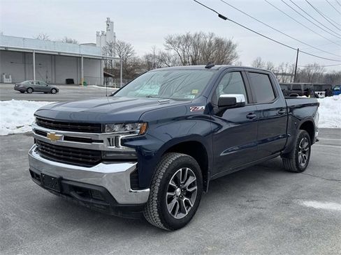 Used 2021 Chevrolet Silverado 1500 LT w/ Z71 Off-Road Package image 22