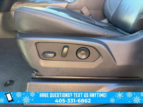 Used 2024 Chevrolet Silverado 2500 LTZ w/ LTZ Convenience Package image 25