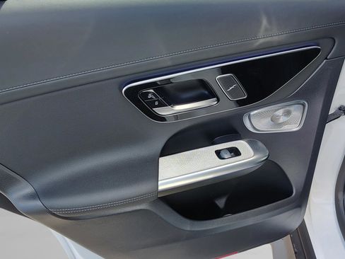 Certified 2026 Mercedes-Benz GLC 300 4MATIC image 27